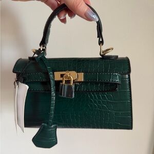 Princess Polly- Peta and Jain Green Handbag